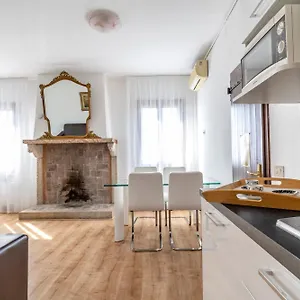 Ca' Dei Carmini Apartamento