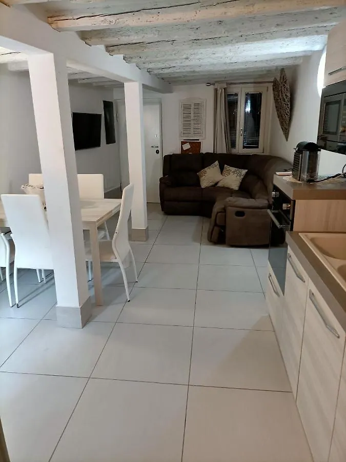 Blusuite Appartamento location