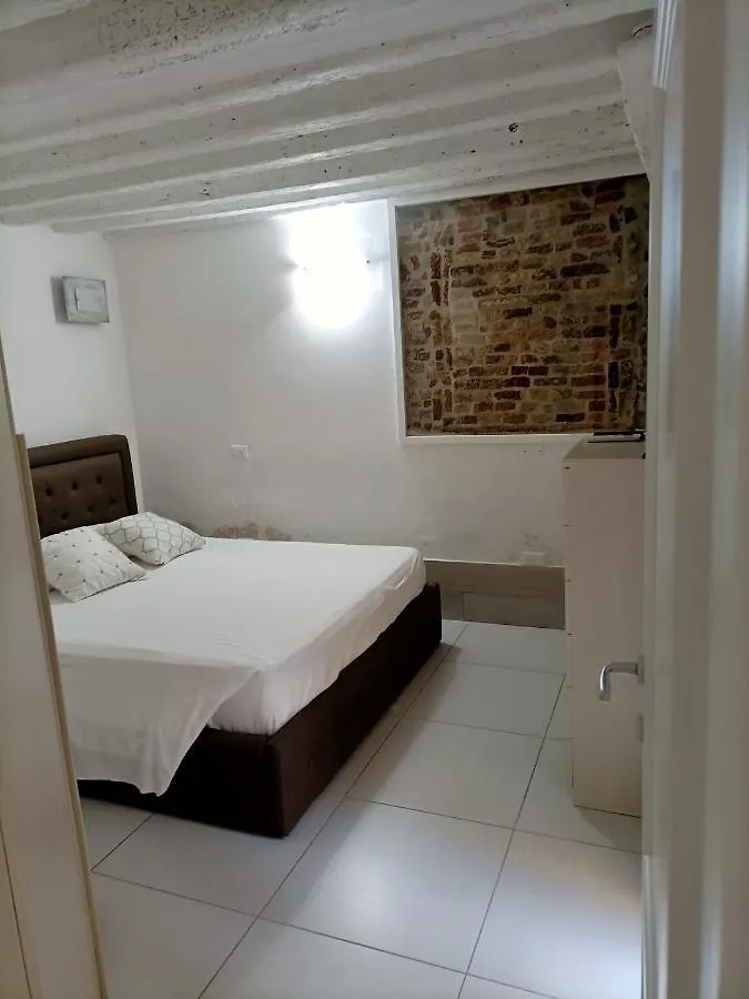 Apartment Blusuite Appartamento Venice Italy